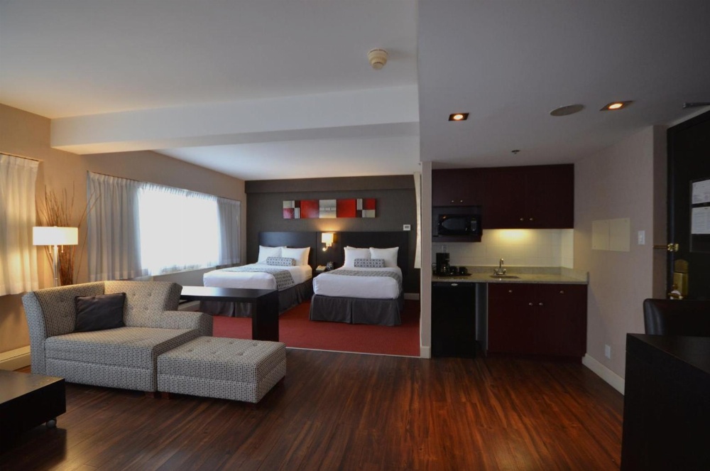 Armon Plaza Montreal Airpt, Trademark Collection by Wyndham Main image